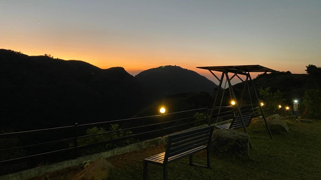 Hill Monk - Whispering Mist Hotel Vagamon Bagian luar foto